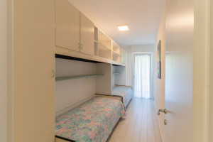 camera doppia appartamento in vendita a lignano sabbiadoro