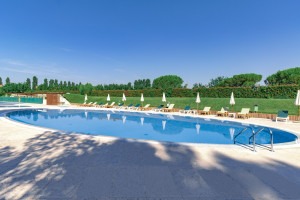 appartamento in vendita a lignano sabbiadoro con piscina